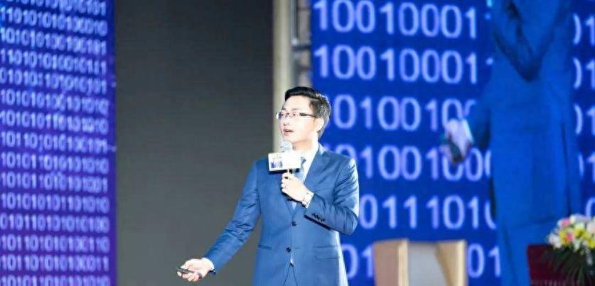 最强大脑哥大_最强大脑水哥个人资料_最强大脑第一季水哥